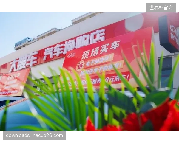 移动零售车频频被人群围堵引发的动线危机谁来解决？